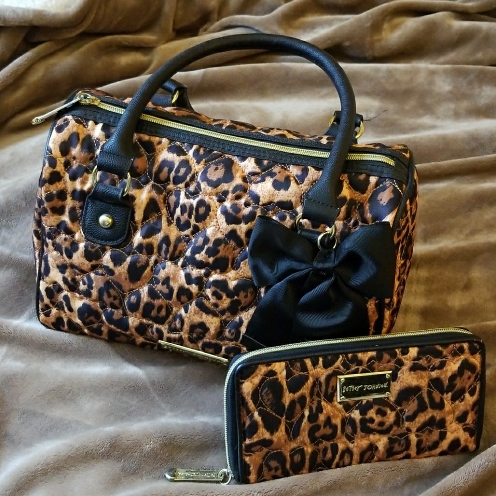 Betsey Johnson- Lepord Purse and Wallet Set